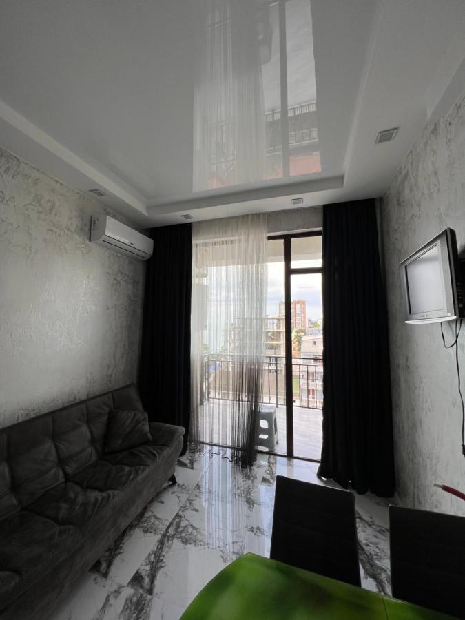 Апартамент От Ольги Kobuleti Exterior photo